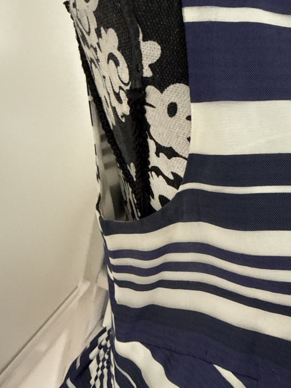 Lilly Pulitzer Dress Women's 4 Blue 100% Silk Sleeveless Striped Sleeveless - Picture 3 of 15